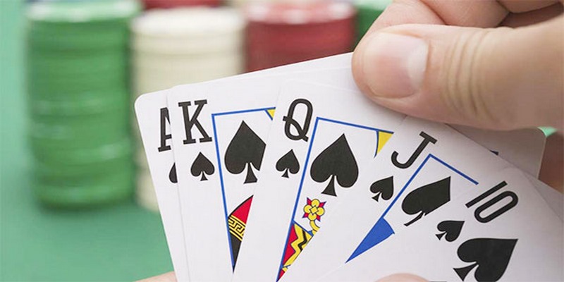 Các yếu tố cơ bản cần nắm khi chơi Poker nhatvip